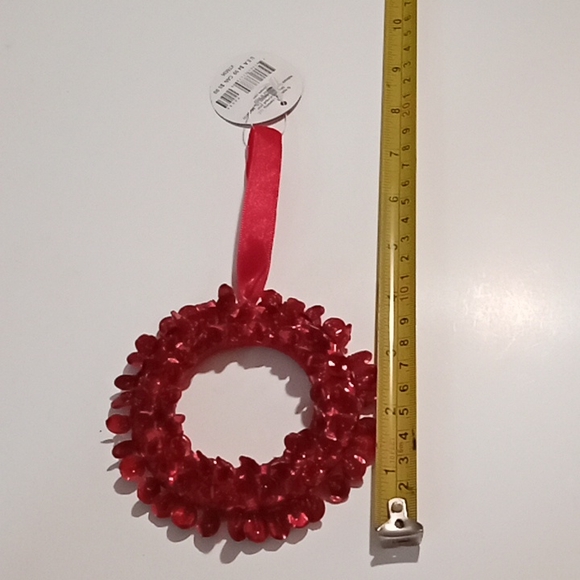 Hallmark Accessories it, Hallmark red sequin wreath ornament qty:1 - Picture 5 of 6